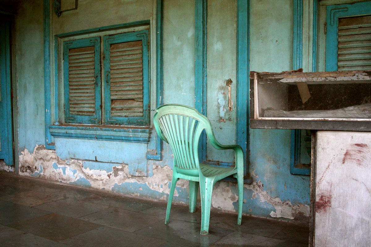 <span style="color:white">Alexandria, Mumbai, 2007</span>